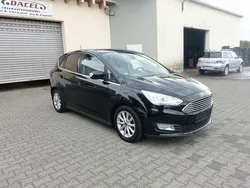 Schwarz Gebraucht 2017 Ford C-MAX Titanium Van / Kleinbus | 7.900 € (Superpreis)
