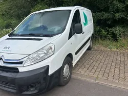 Weiß Gebraucht 2013 Citroën Jumpy Van / Kleinbus | 2.550 € (Guter Preis)