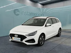 Weiß Gebraucht 2024 Hyundai i30 Kombi | 20.499 € (Fairer Preis)