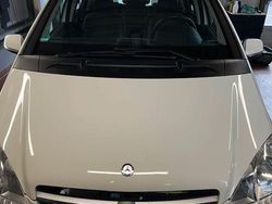 Weiß Gebraucht 2009 Mercedes A160 Avantgarde Van / Kleinbus | 2.800 € (Guter Preis)