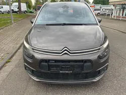 Grau Gebraucht 2017 Citroën Grand C4 Picasso SELECTION Van / Kleinbus | 5.499 €