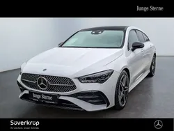 Weiss unilack polarweiß Gebraucht 2023 Mercedes CLA220 Premium Limousine | 38.622 € (Fairer Preis)