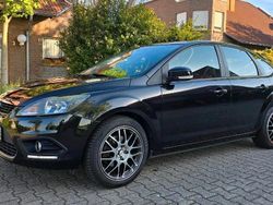 Schwarz Gebraucht 2010 Ford Focus Sport Limousine | 4.990 € (Etwas zu teuer)