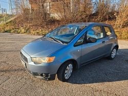 Blau Gebraucht 2009 Mitsubishi Colt Inform Limousine | 1.850 € (Superpreis)