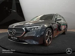 Grau Gebraucht 2024 Mercedes E300 Avantgarde Kombi | 49.790 € (Fairer Preis)