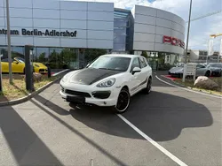 Weiß Gebraucht 2011 Porsche Cayenne S SUV | 37.350 €