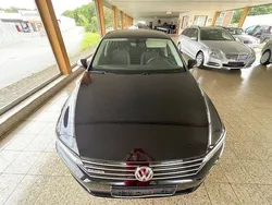 Schwarz Gebraucht 2016 VW Passat Trendline Limousine | 9.900 € (Guter Preis)