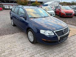 Blau Gebraucht 2009 VW Passat Kombi | 2.750 € (Guter Preis)