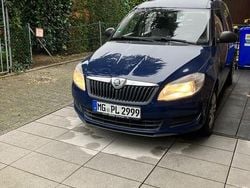 Blau Gebraucht 2014 Skoda Roomster Active Van / Kleinbus | 2.499 € (Guter Preis)