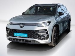 Oyster silver metallic Gebraucht 2025 VW Tayron R-line SUV | 51.975 € (Guter Preis)