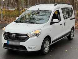 Weiß Gebraucht 2018 Dacia Dokker Van / Kleinbus | 6.950 € (Fairer Preis)