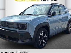 Blau Neu 2025 Renault 4 E-Tech Komfort SUV | 36.360 € (Fairer Preis)