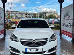 Weiß Gebraucht 2015 Opel Insignia Kombi | 7.500 €