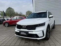 Schneeweiß uni Gebraucht 2023 Kia Sorento 2 SUV | 43.250 € (Guter Preis)