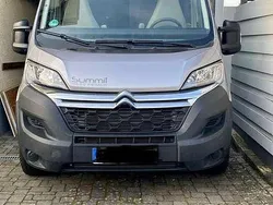 Grau Gebraucht 2021 Citroën Jumper Van / Kleinbus | 53.000 €