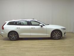 Ice white Gebraucht 2021 Volvo V60 Inscription Kombi | 22.480 € (Superpreis)