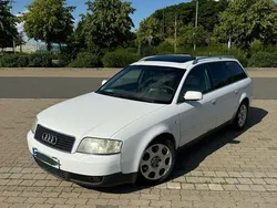 Weiß Gebraucht 2001 Audi A6 Kombi | 1.200 € (Guter Preis)