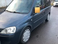 Blau Gebraucht 2008 Opel Combo Van / Kleinbus | 1.450 €
