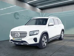 Weiß Gebraucht 2024 Mercedes GLB200 Progressive SUV | 46.520 € (Etwas zu teuer)