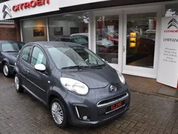 Grau Gebraucht 2013 Citroën C1 SELECTION Kleinwagen | 6.190 € (Teuer)