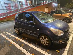 Blau Gebraucht 2009 Opel Agila Edition Kleinwagen | 2.550 € (Guter Preis)