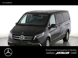 Obsidianschwarz metallic Gebraucht 2023 Mercedes V300 Avantgarde Edition Van / Kleinbus | 57.899 € (Superpreis)