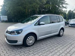 Silber Gebraucht 2012 VW Touran Highline Van / Kleinbus | 6.950 € (Fairer Preis)