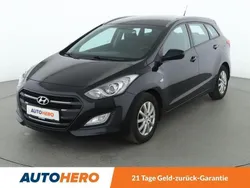 Schwarz Gebraucht 2016 Hyundai i30 Classic Kombi | 9.770 € (Fairer Preis)