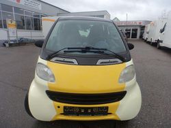 Gelb Gebraucht 2002 Smart ForTwo Coupé Coupé | 1.999 € (Etwas zu teuer)