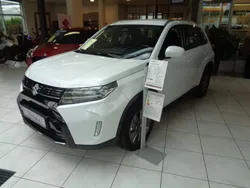 Weiß Neu 2025 Suzuki Vitara Club SUV | 21.980 € (Guter Preis)