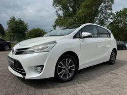 Weiß Gebraucht 2013 Toyota Verso Travel Van / Kleinbus | 8.100 € (Fairer Preis)