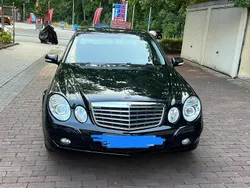 Schwarz Gebraucht 2008 Mercedes E200 Limousine | 5.100 € (Fairer Preis)