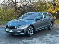 Grau Neu 2025 Skoda 105 Limousine | 36.997 € (Fairer Preis)