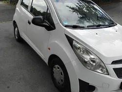 Weiß Gebraucht 2011 Chevrolet Spark LS Kleinwagen | 2.300 € (Guter Preis)
