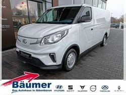 Weiß (weiß (warm white exterior (solid))) Gebraucht 2023 Maxus eDeliver 3 Van | 32.990 € (Fairer Preis)