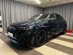 Blau Gebraucht 2024 Audi Q8 Sport SUV | 84.990 € (Etwas zu teuer)