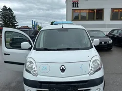 Weiß Gebraucht 2014 Renault Kangoo Van / Kleinbus | 2.900 € (Fairer Preis)