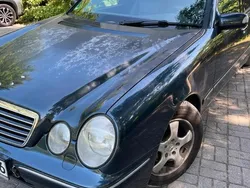 Gebraucht 2002 Mercedes E240 Kombi | 1.400 €