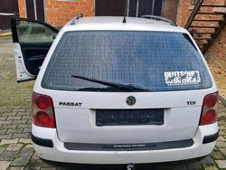 Weiß Gebraucht 2001 VW Passat Kombi | 1.499 € (Fairer Preis)