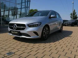 Silber Gebraucht 2024 Mercedes B180 Progressive Van / Kleinbus | 35.900 € (Teuer)