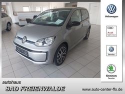 Silber Gebraucht 2023 VW e-up! Edition Kleinwagen | 24.990 € (Teuer)
