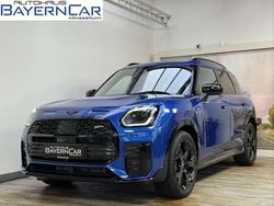 Blazing blue Gebraucht 2025 Mini John Cooper Works Kleinwagen | 39.789 € (Teuer)