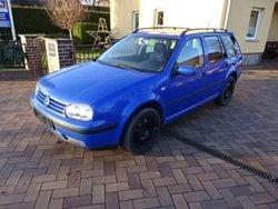 Blau Gebraucht 2000 VW Golf IV Edition Kombi | 375 € (Superpreis)