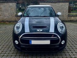 Schwarz Gebraucht 2016 Mini Cooper S Kleinwagen | 14.800 € (Fairer Preis)
