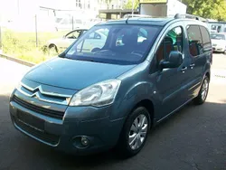 Grau Gebraucht 2009 Citroën Berlingo Exclusive Van / Kleinbus | 4.900 € (Fairer Preis)