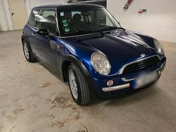 Blau Gebraucht 2002 Mini Clubman Kombi | 2.000 €