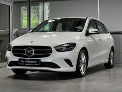 Weiß Gebraucht 2019 Mercedes B250 Progressive Van / Kleinbus | 24.870 € (Fairer Preis)