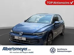 Blau Neu 2024 VW Golf VIII Edition Limousine | 34.950 € (Etwas zu teuer)