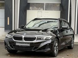 Schwarz Gebraucht 2023 BMW 320 Shadowline Kombi | 20.900 € (Fairer Preis)