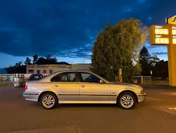 Grau Gebraucht 1997 BMW 520 Limousine | 2.300 € (Superpreis)